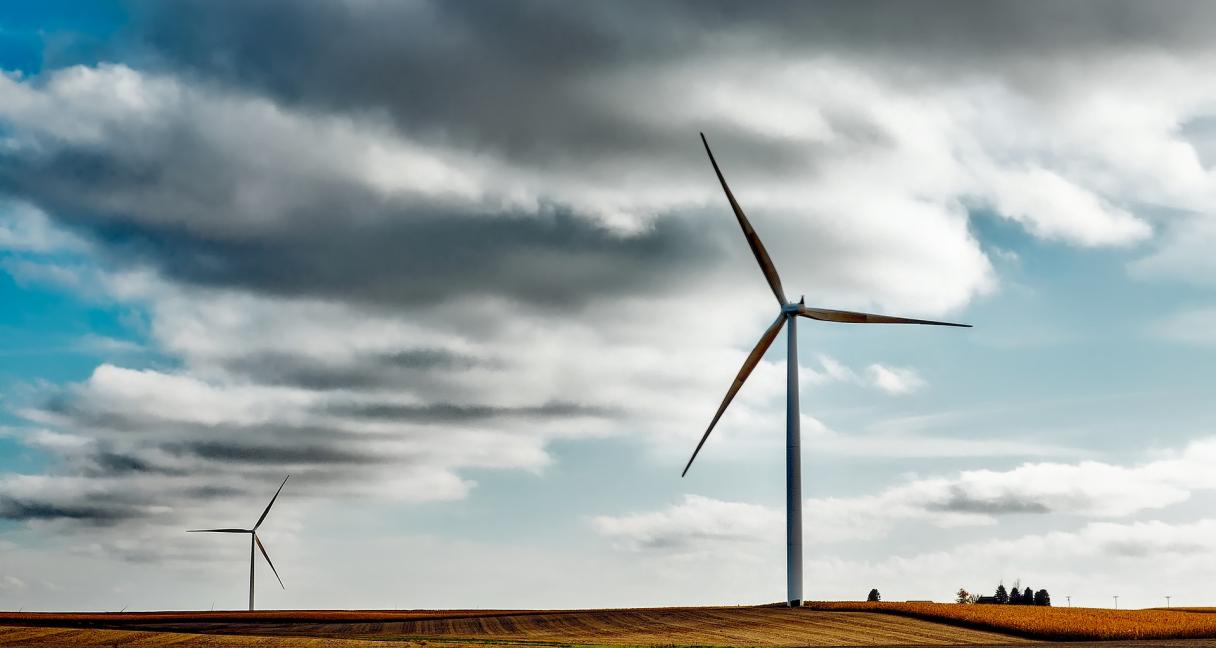 Elektros kainą spalį mažino ir vėjo jėgainėms palankios oro sąlygos