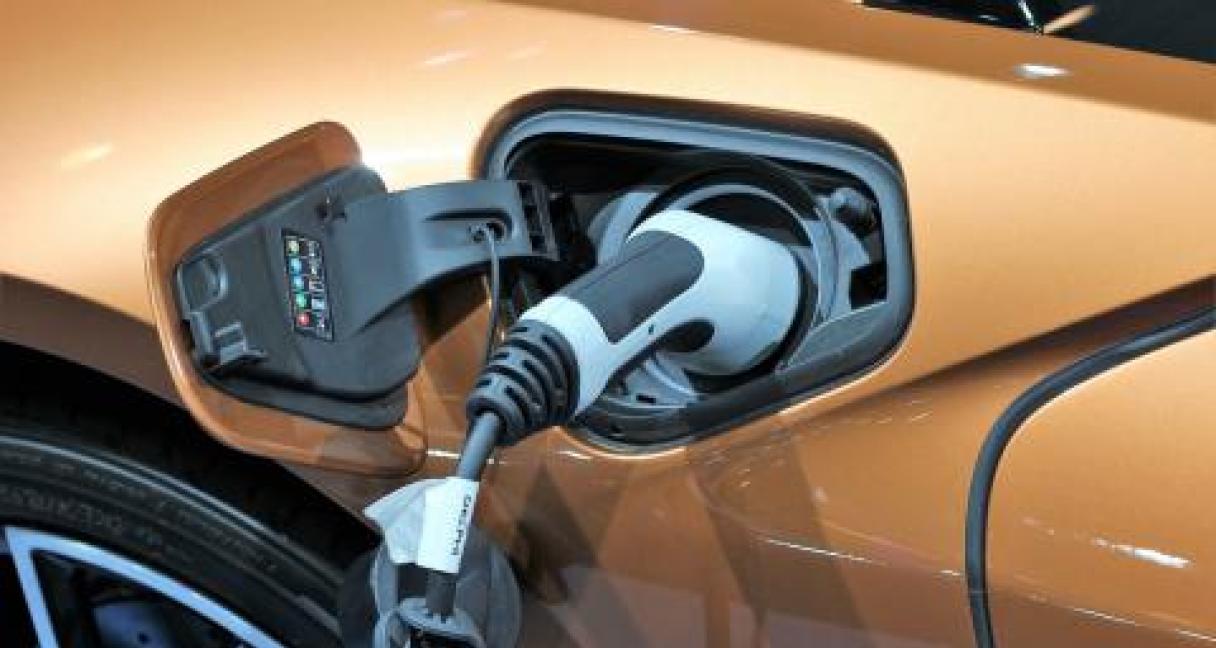 Smart Energy Fund invests in a Lithuanian start-up developer of electric vehicle charging infrastructure