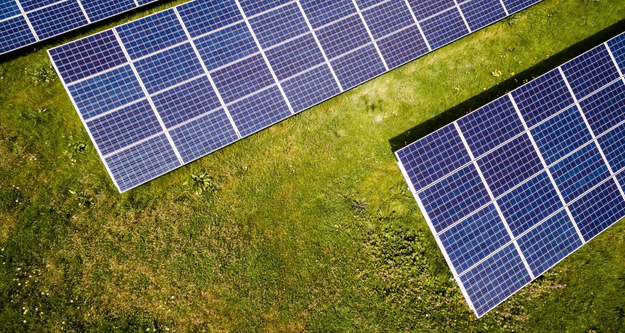 Energija Lietuvoje – vis žalesnė: kaip sumanūs sprendimai ir investicijos į tvarumą padės sutaupyti?