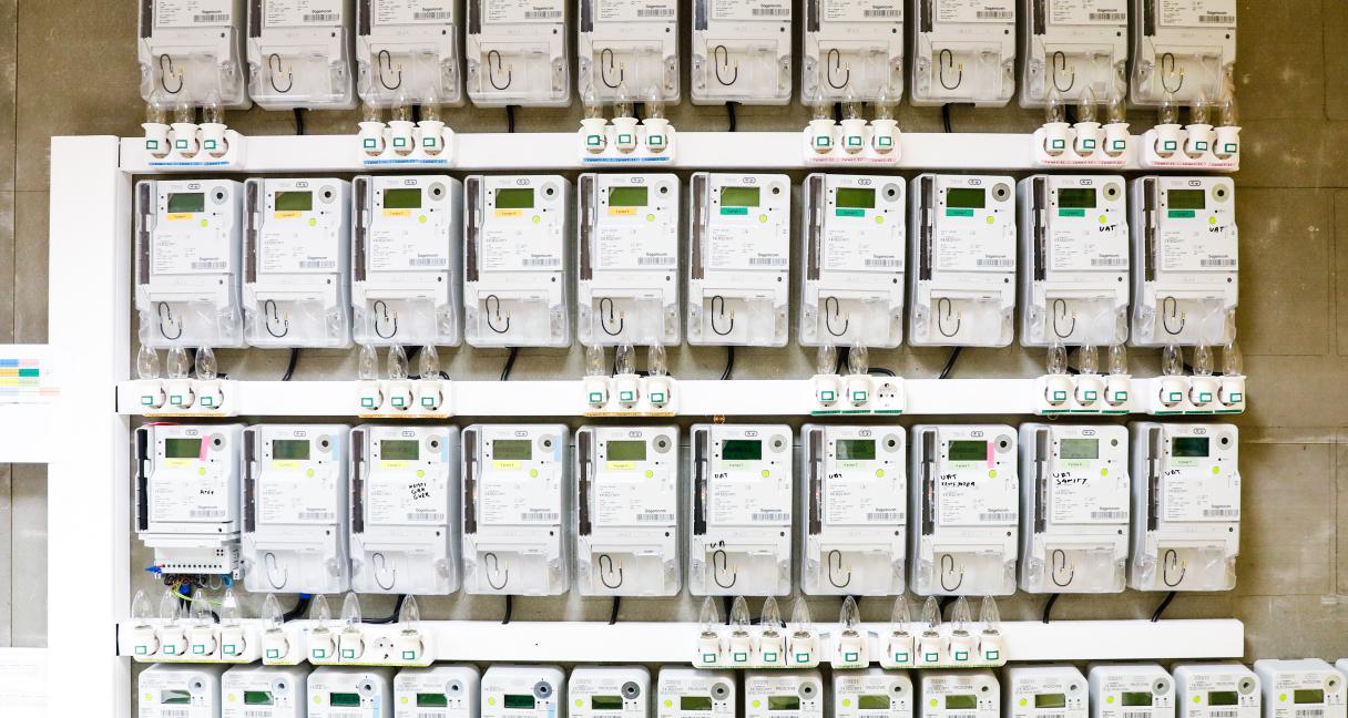 Testuojami pirmieji išmanūs elektros skaitikliai Lietuvoje